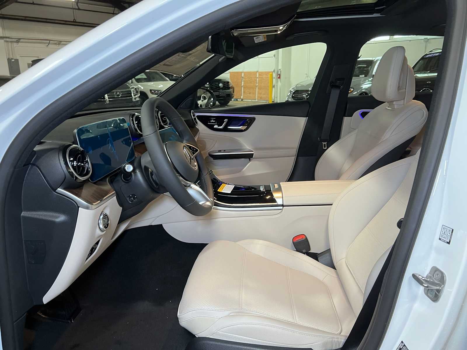 2025 Mercedes-Benz C 300 4MATIC® Sedan