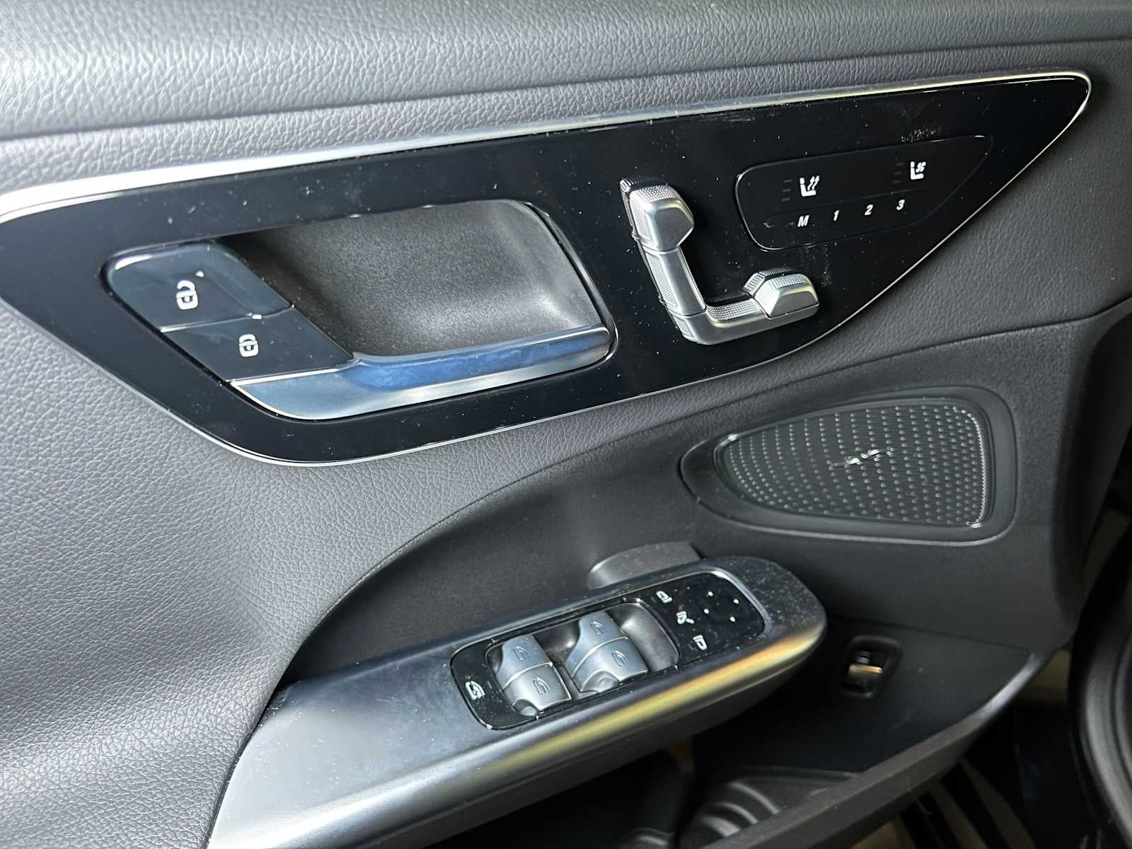 2026 Mercedes-Benz C 300 4MATIC® Sedan