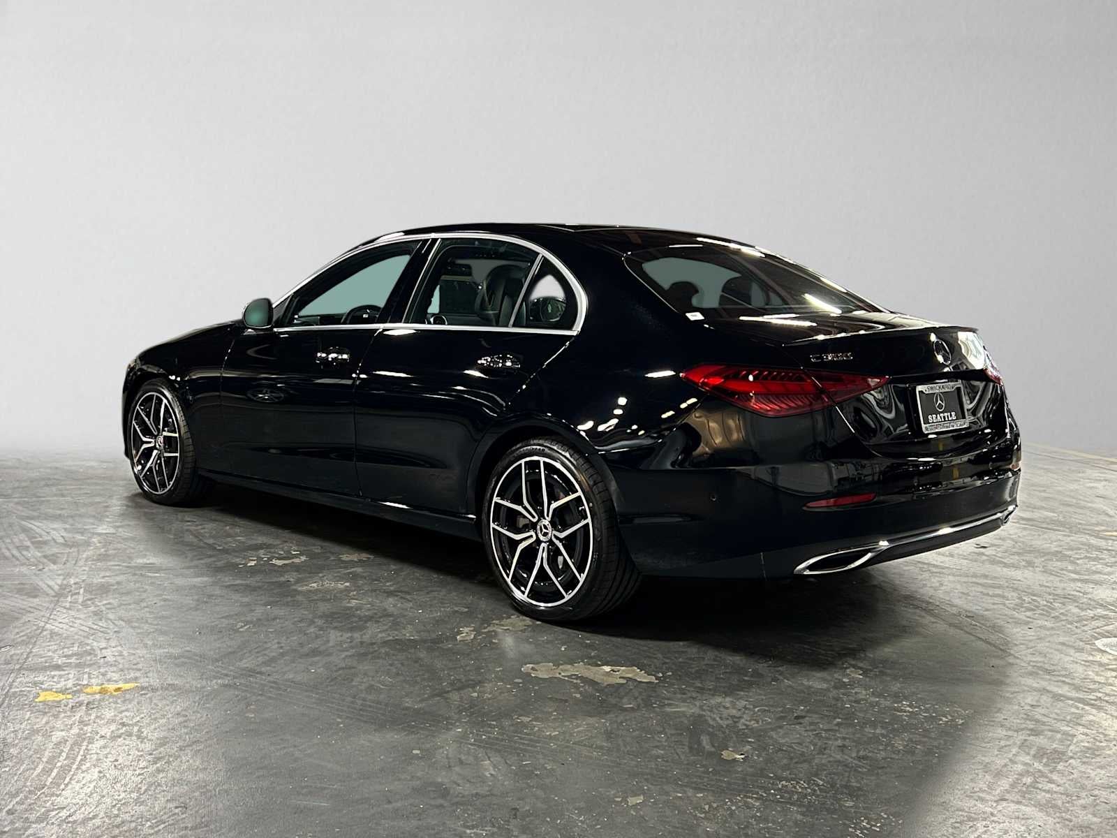 2026 Mercedes-Benz C 300 4MATIC® Sedan