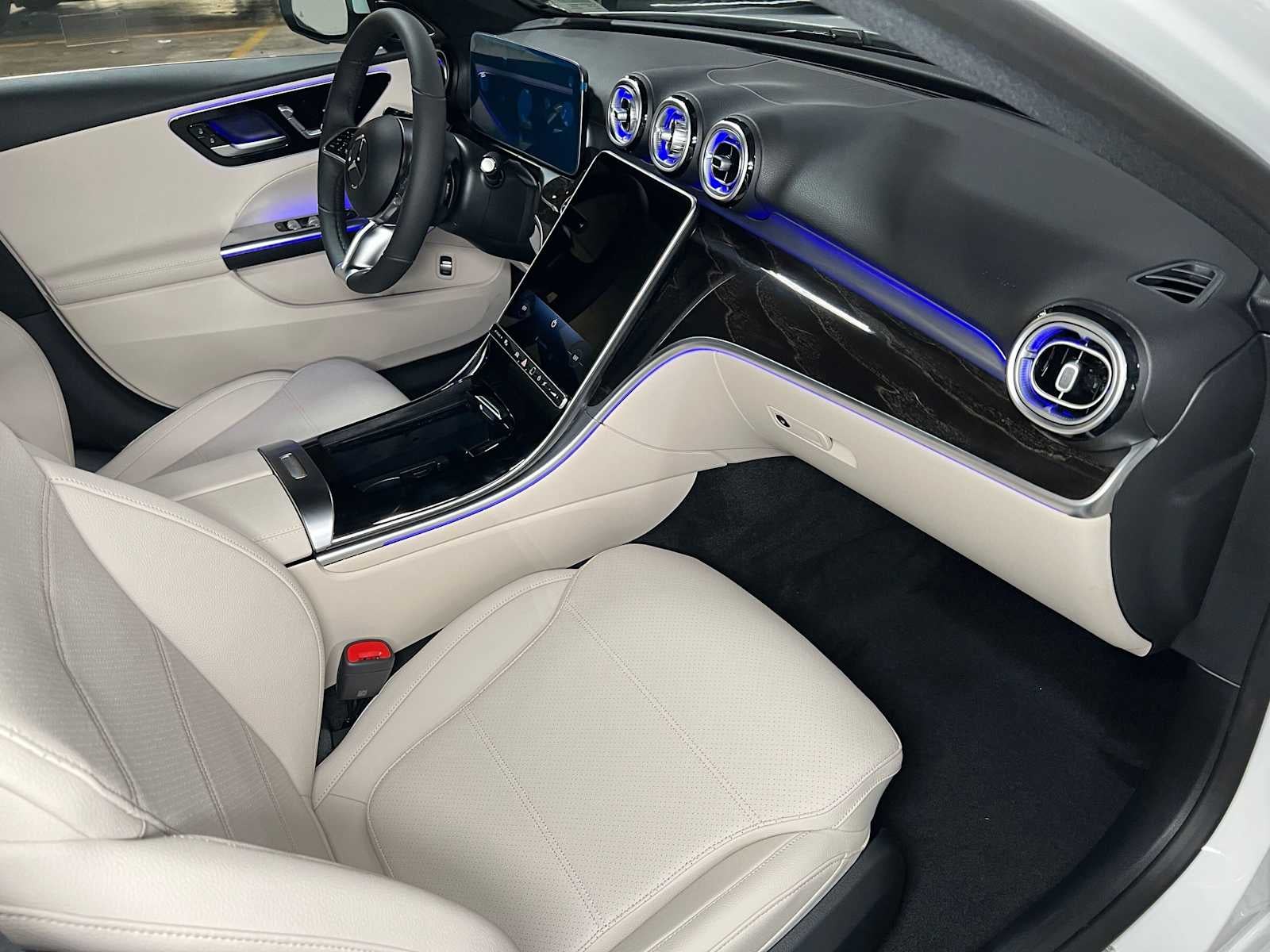 2026 Mercedes-Benz C 300 4MATIC® Sedan