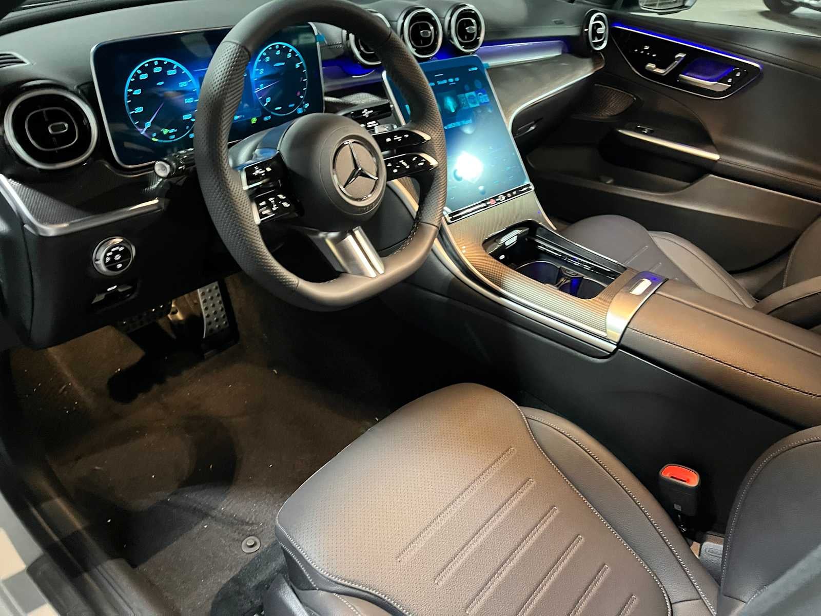 2026 Mercedes-Benz C 300 4MATIC® Sedan