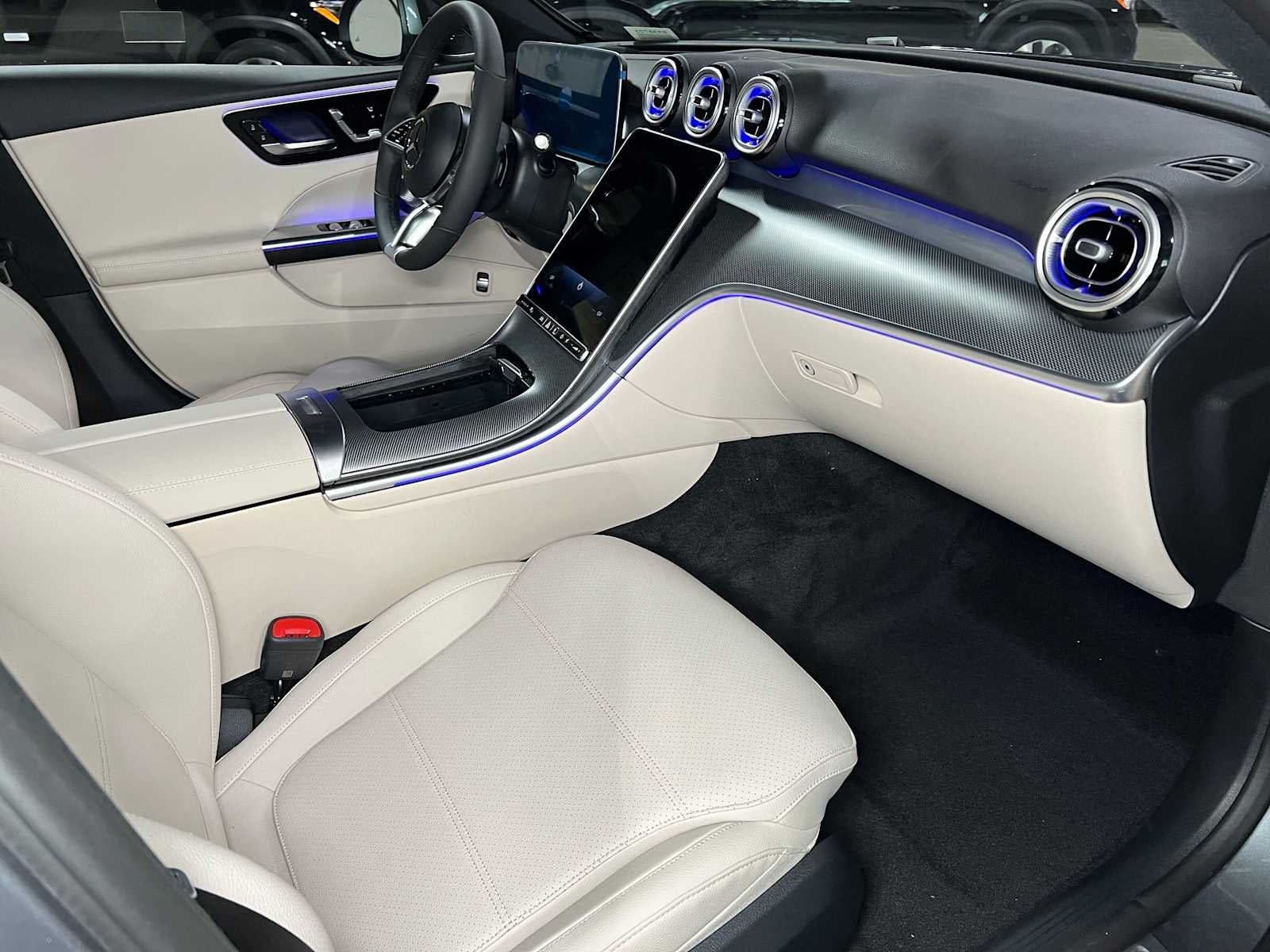 2026 Mercedes-Benz C 300 4MATIC® Sedan