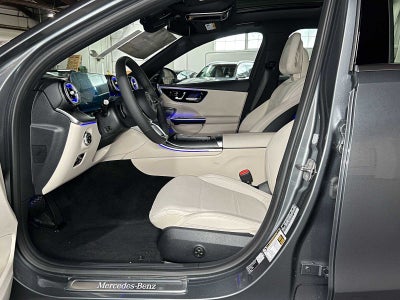 2026 Mercedes-Benz C 300 4MATIC® Sedan