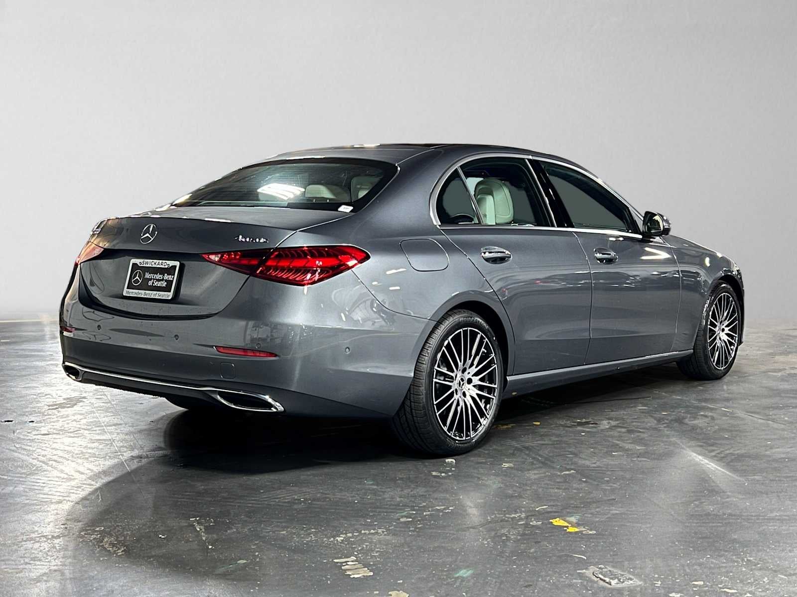 2026 Mercedes-Benz C 300 4MATIC® Sedan
