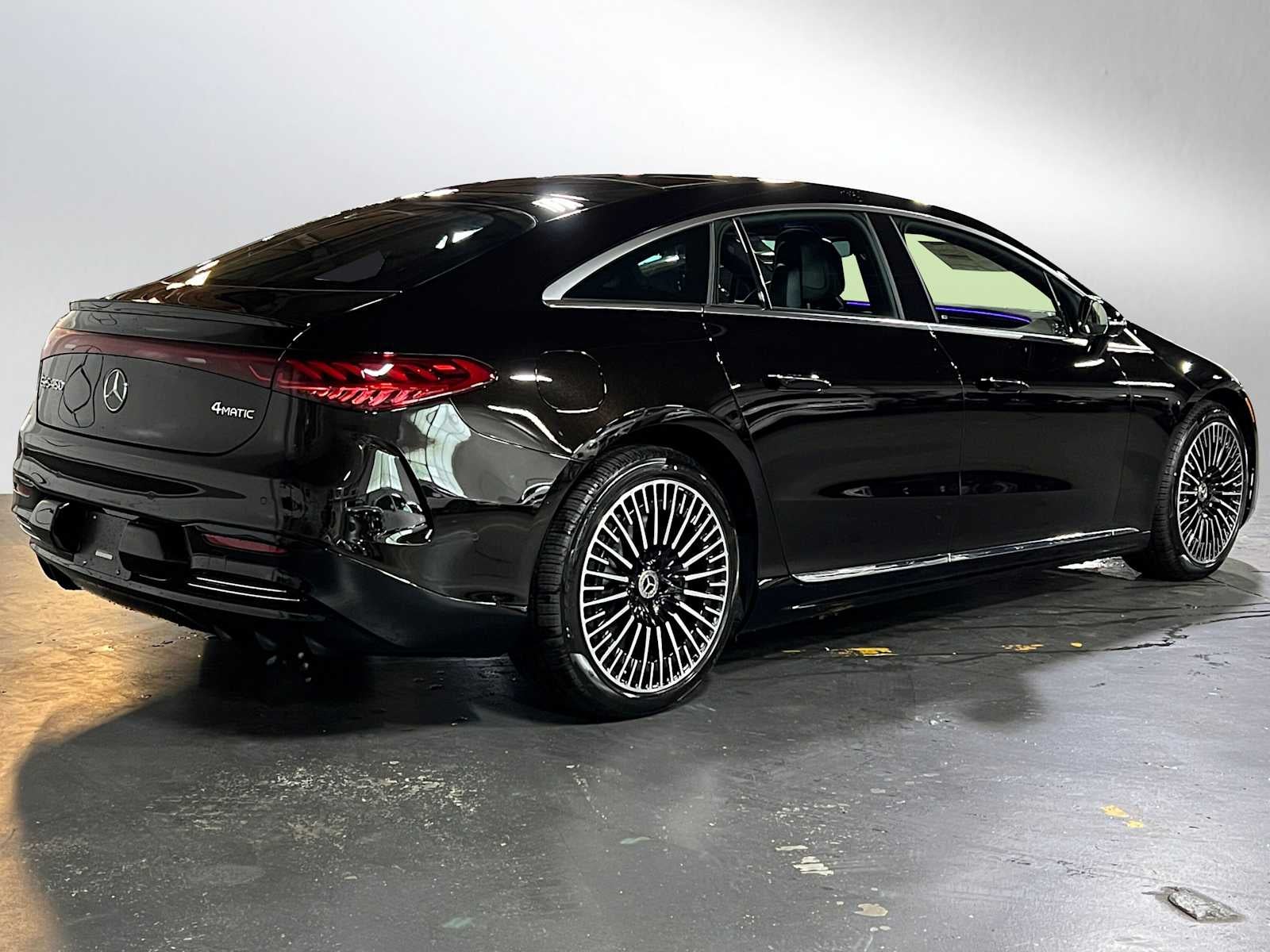 2026 Mercedes-Benz EQS 450 4MATIC® Sedan