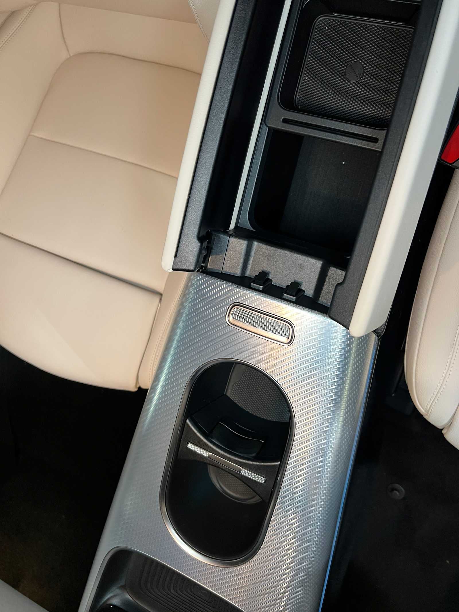 2026 Mercedes-Benz CLA 350 4MATIC® Sedan