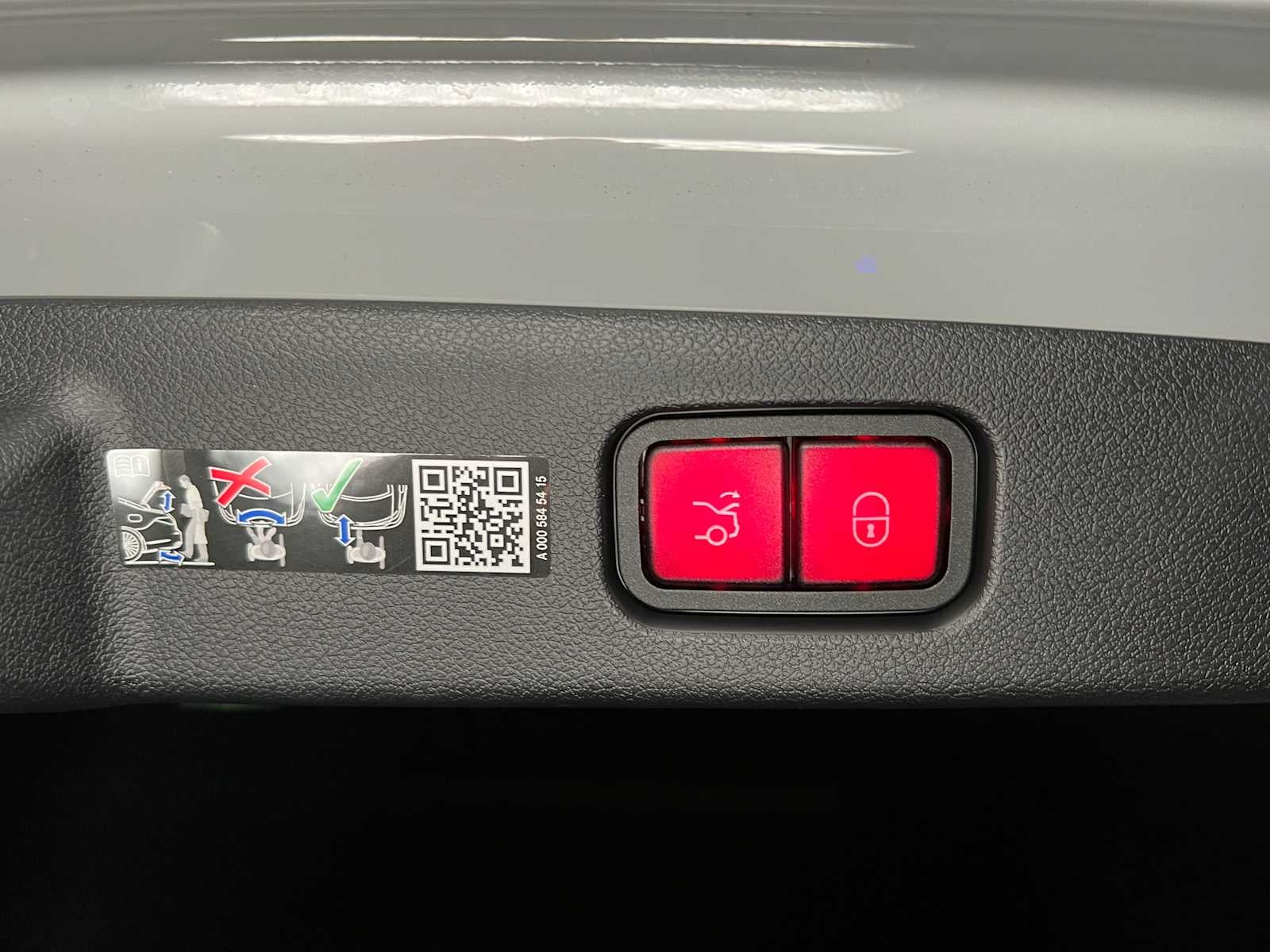 2026 Mercedes-Benz E 350 4MATIC® Sedan