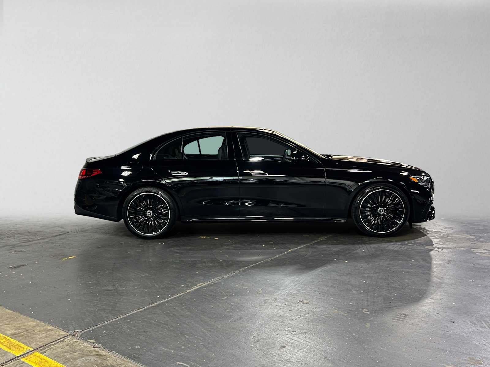 2026 Mercedes-Benz E 450 4MATIC® Sedan
