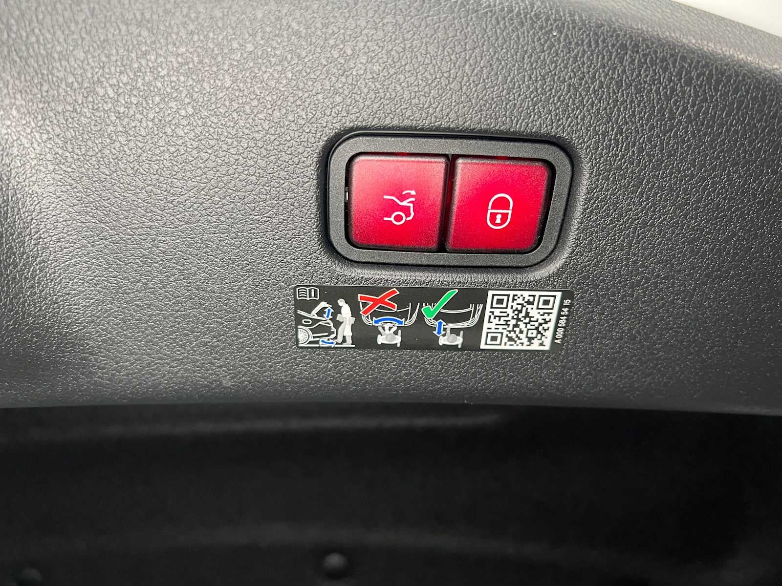 2026 Mercedes-Benz CLE 300 4MATIC® Coupe