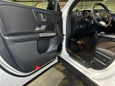 2026 Mercedes-Benz GLB 250 4MATIC® SUV