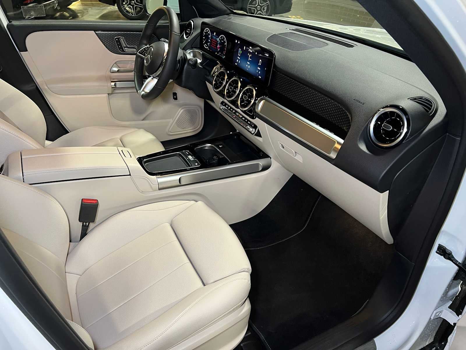 2025 Mercedes-Benz GLB GLB 250