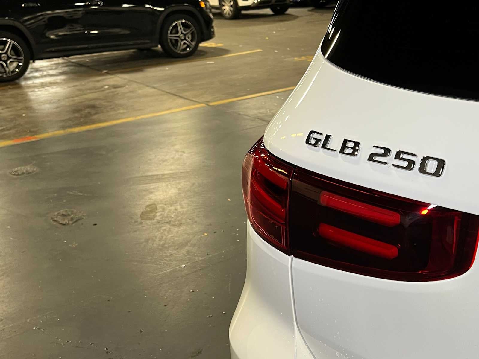 2025 Mercedes-Benz GLB GLB 250