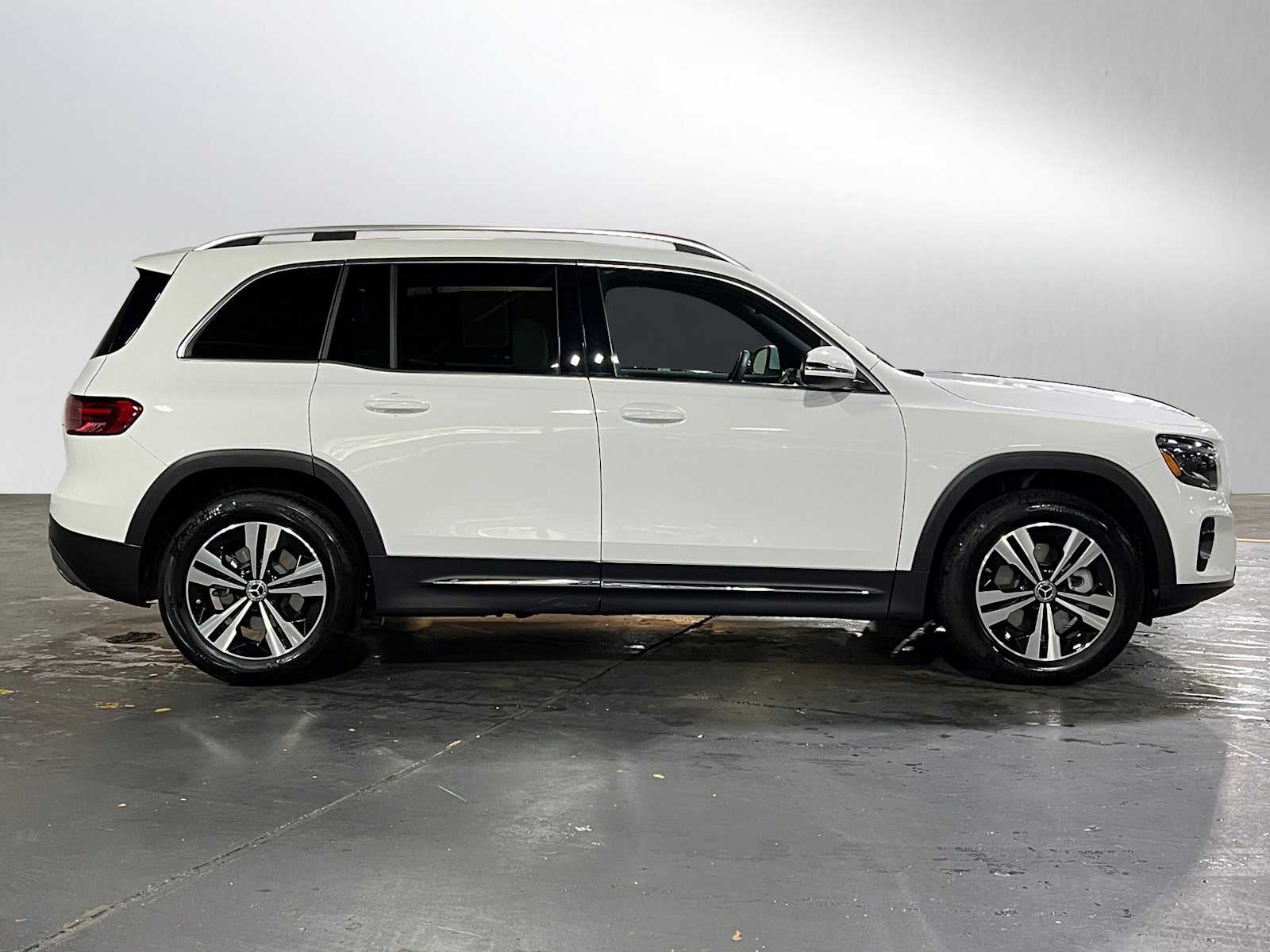 2025 Mercedes-Benz GLB GLB 250