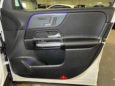 2025 Mercedes-Benz GLB 250 4MATIC® SUV