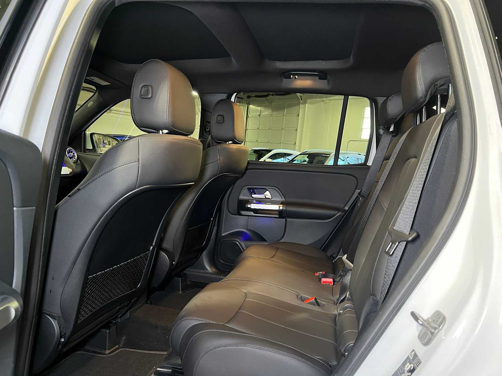 2025 Mercedes-Benz GLB 250 4MATIC® SUV