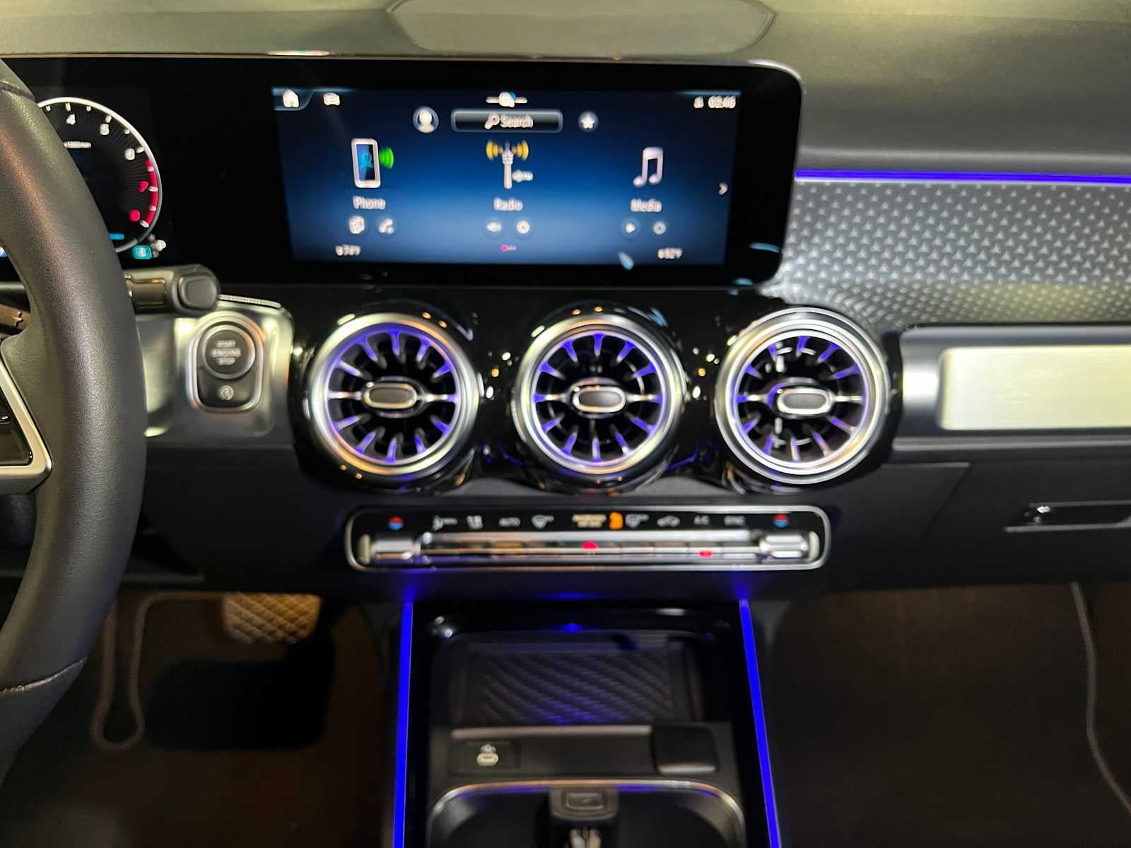 2025 Mercedes-Benz GLB 250 4MATIC® SUV