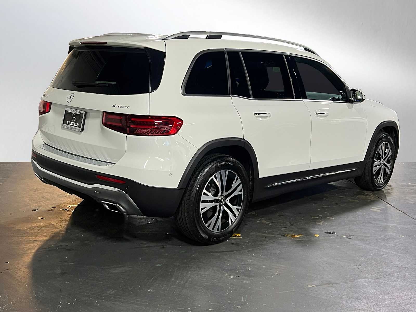 2025 Mercedes-Benz GLB 250 4MATIC® SUV