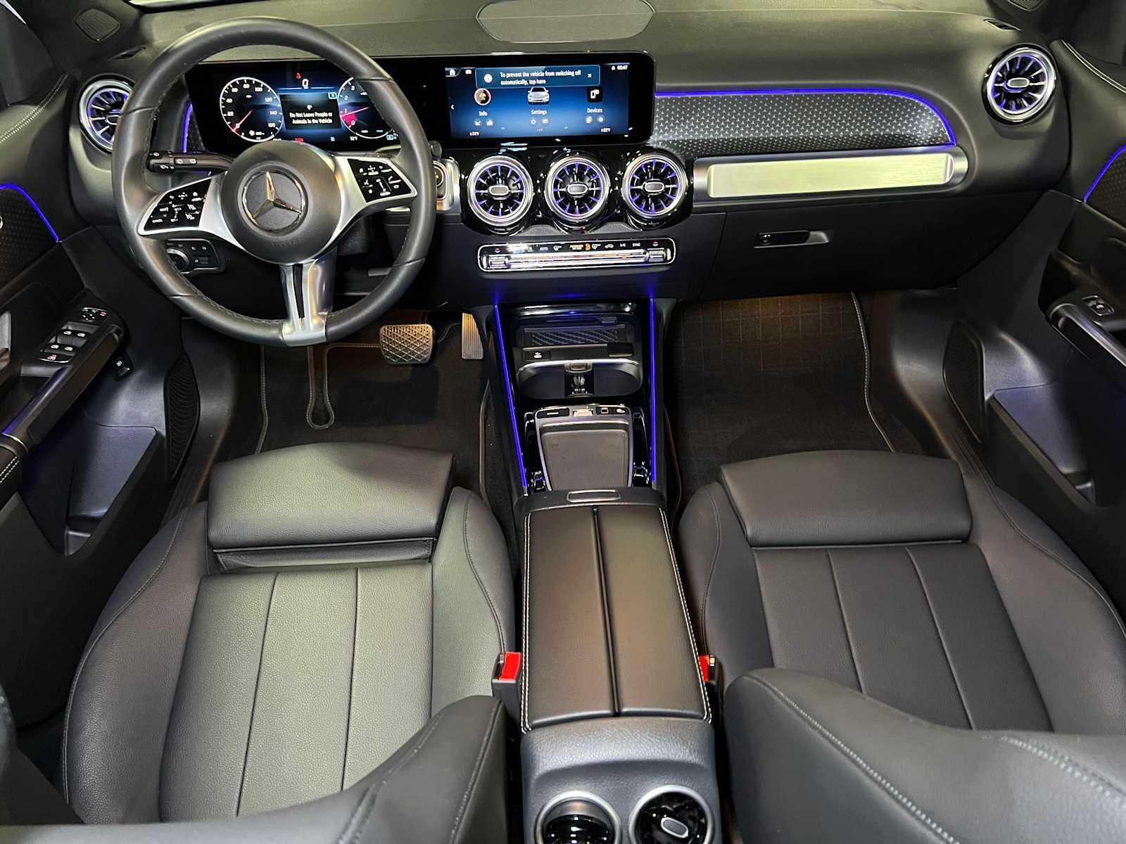 2025 Mercedes-Benz GLB 250 4MATIC® SUV