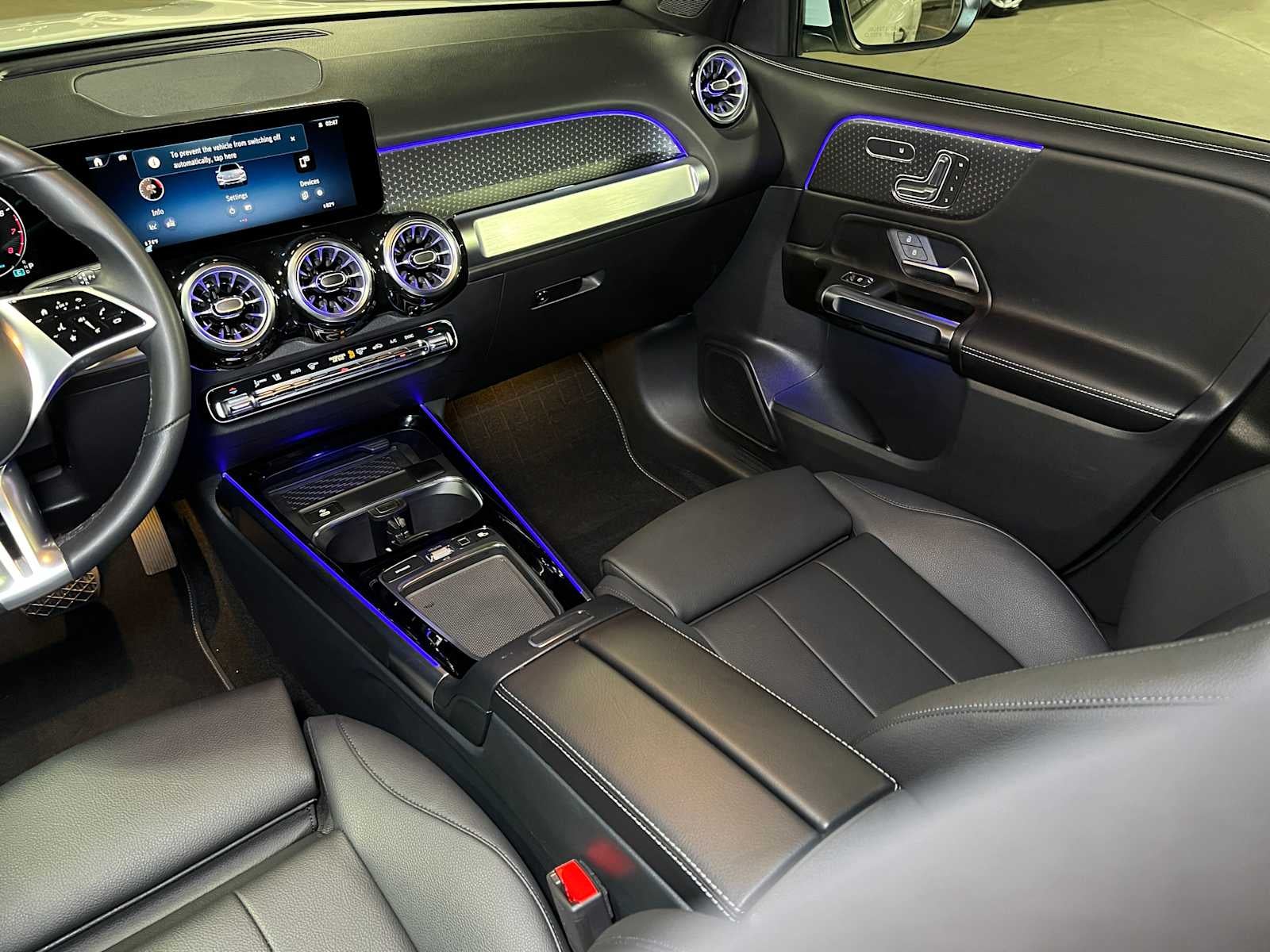 2025 Mercedes-Benz GLB 250 4MATIC® SUV