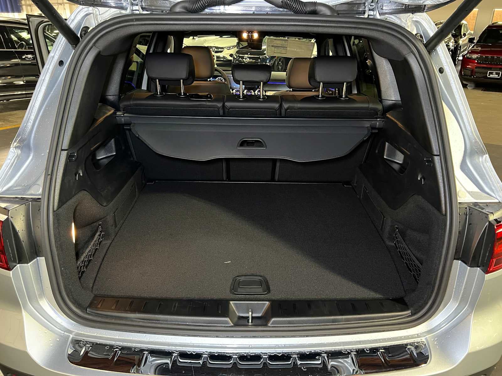 2025 Mercedes-Benz GLB 250 4MATIC® SUV