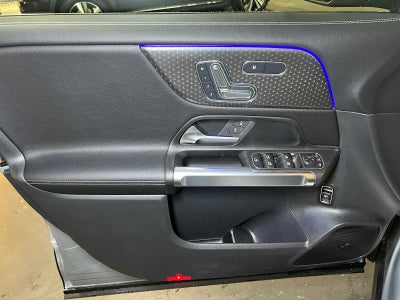 2025 Mercedes-Benz GLB 250 4MATIC® SUV