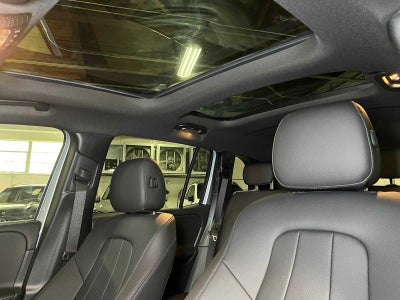 2025 Mercedes-Benz GLB 250 4MATIC® SUV