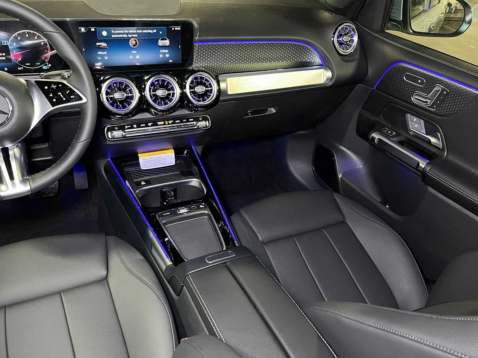 2025 Mercedes-Benz GLB 250 4MATIC® SUV