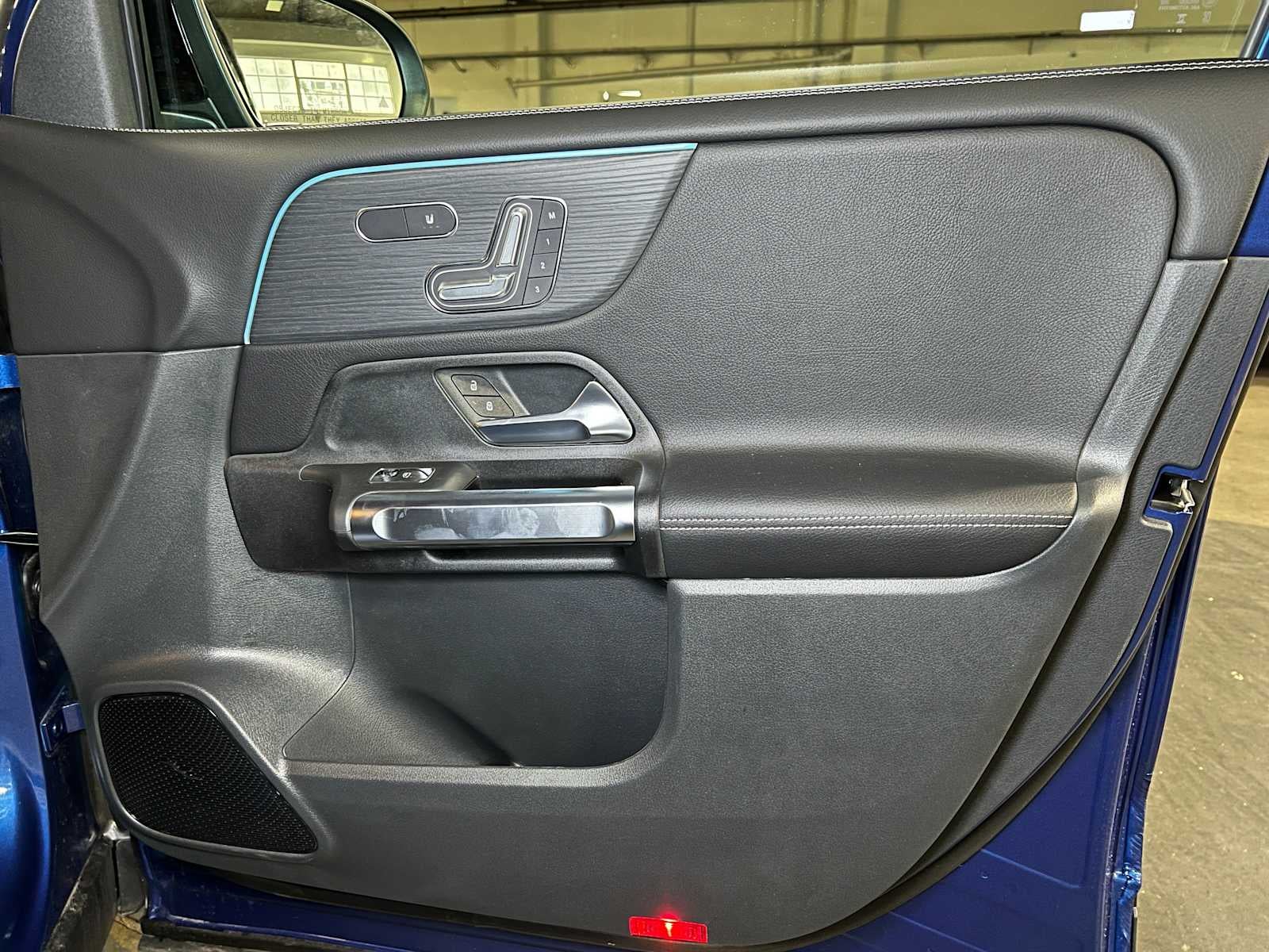 2026 Mercedes-Benz GLB 250 4MATIC® SUV