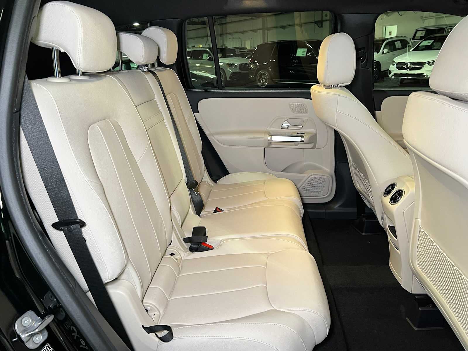 2025 Mercedes-Benz GLB GLB 250