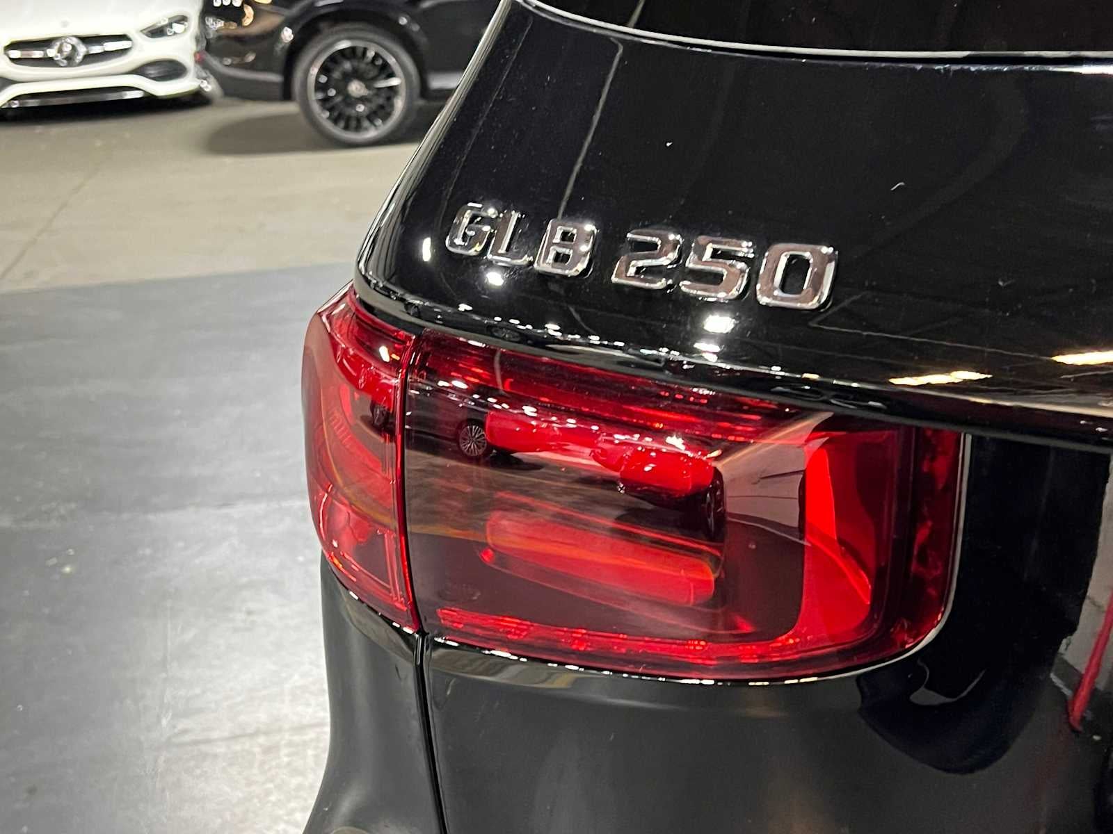 2025 Mercedes-Benz GLB GLB 250