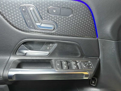 2025 Mercedes-Benz GLB 250 4MATIC® SUV