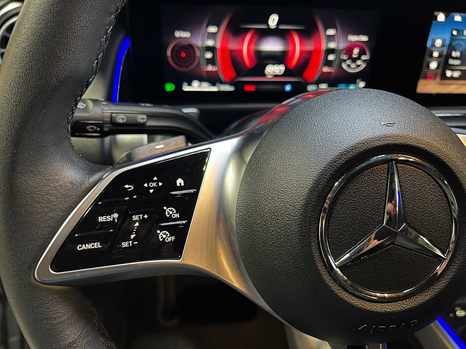 2025 Mercedes-Benz GLB 250 4MATIC® SUV