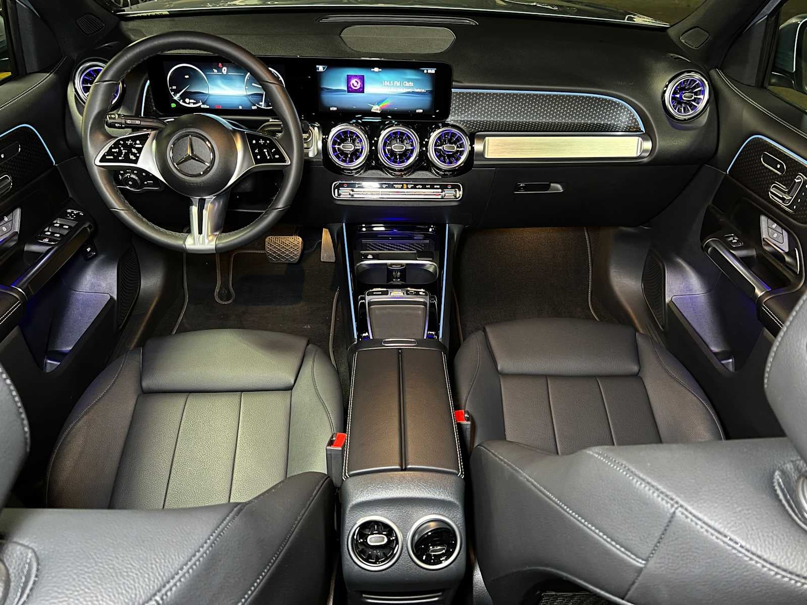 2025 Mercedes-Benz GLB 250 4MATIC® SUV