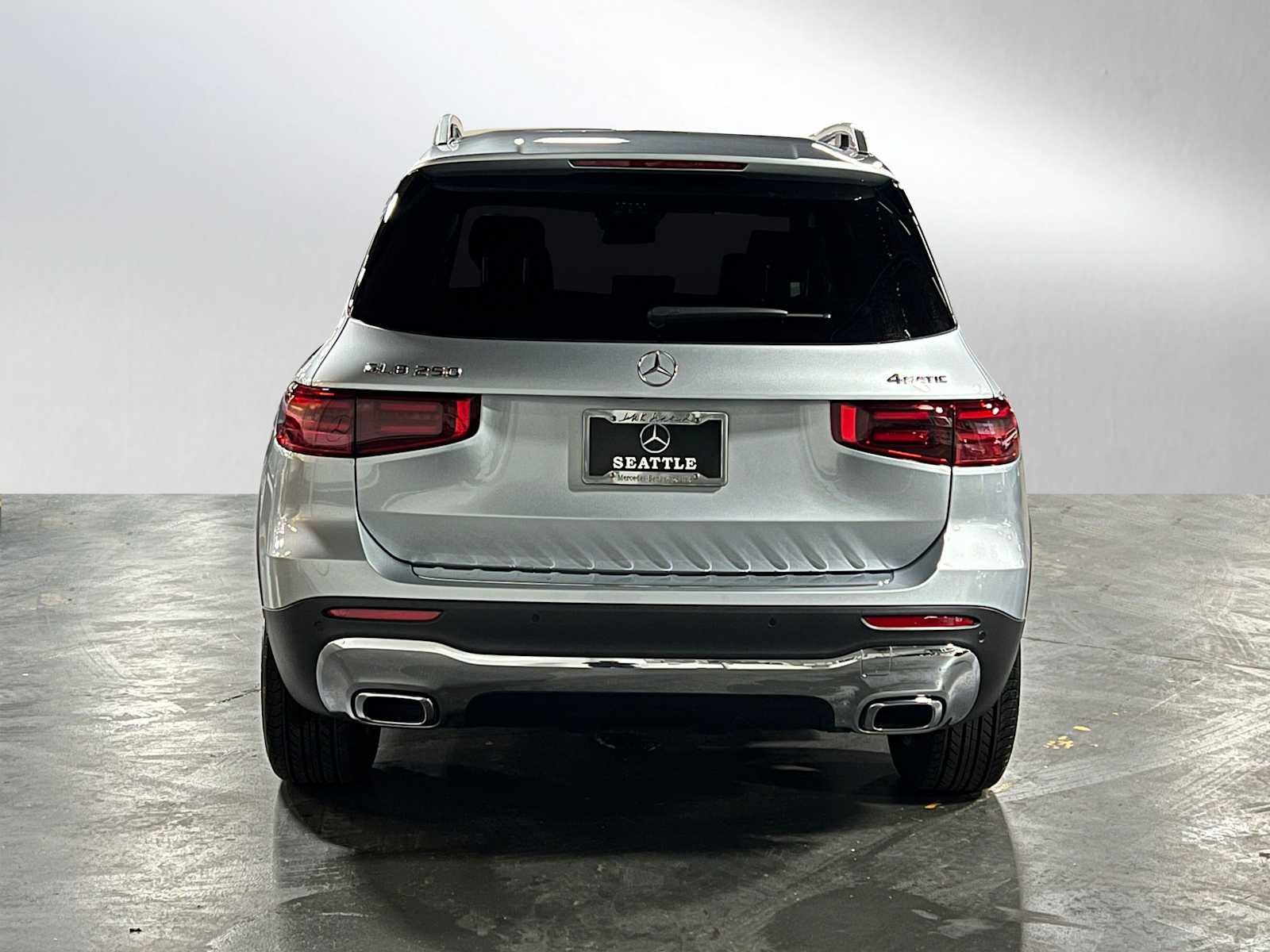 2025 Mercedes-Benz GLB 250 4MATIC® SUV