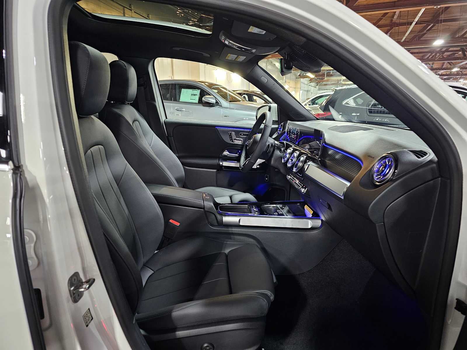 2026 Mercedes-Benz GLB 250 4MATIC® SUV