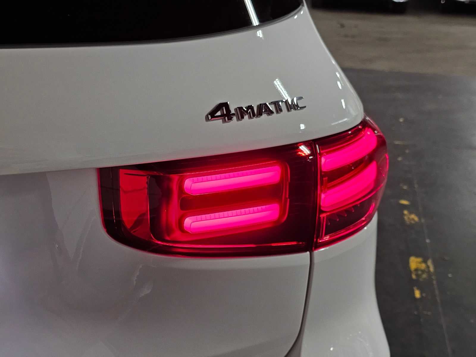 2026 Mercedes-Benz GLB 250 4MATIC® SUV