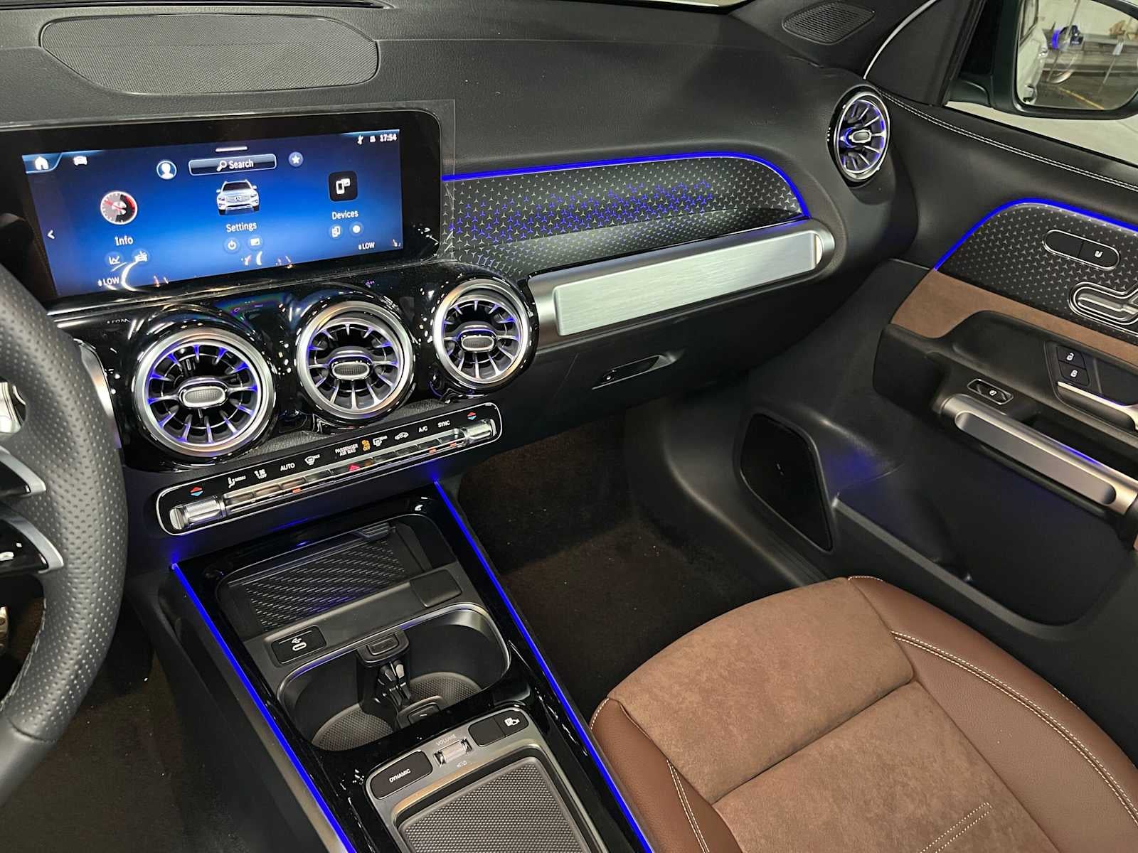 2026 Mercedes-Benz GLB 250 4MATIC® SUV