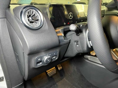2026 Mercedes-Benz GLB 250 4MATIC® SUV