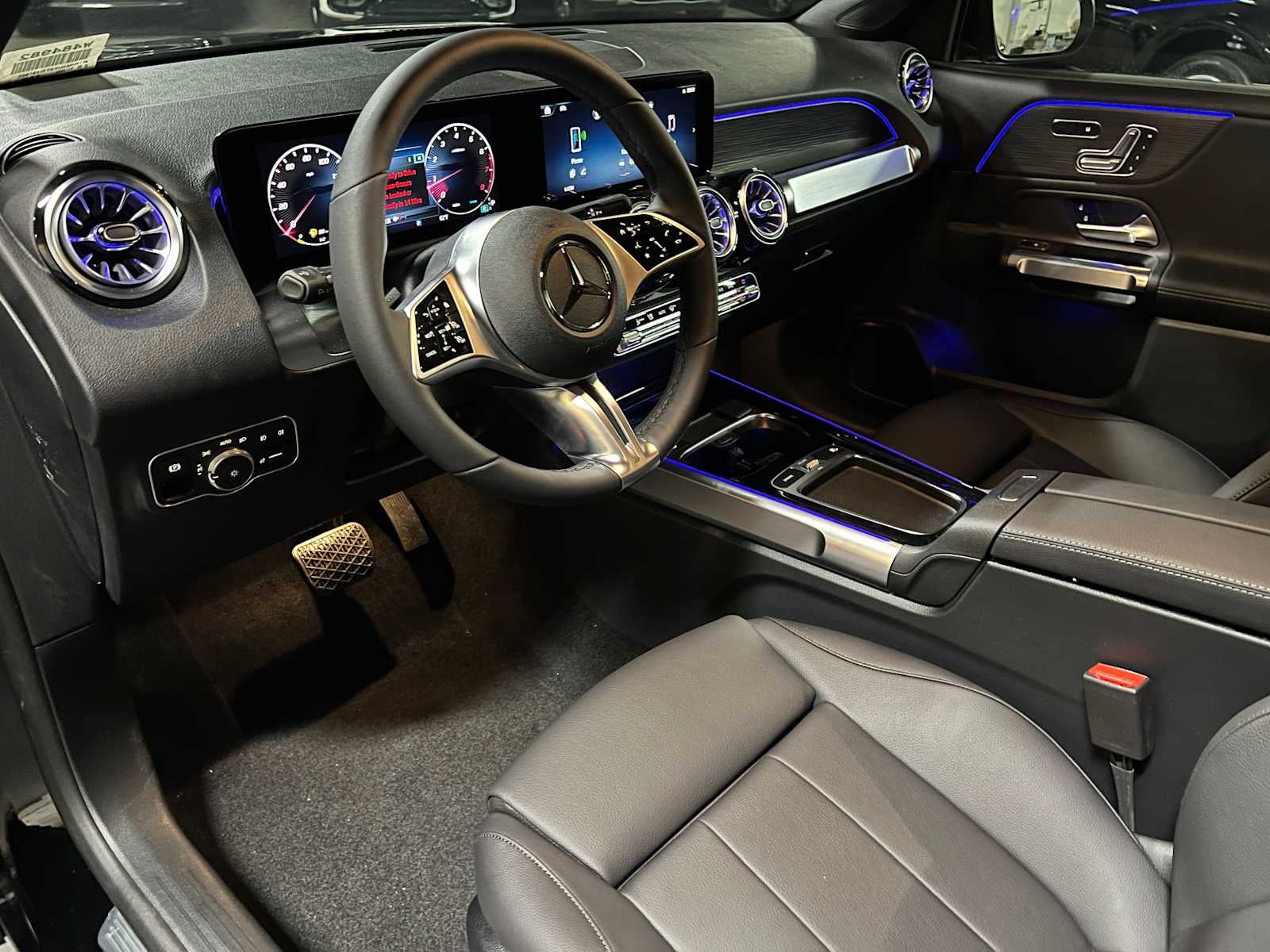 2026 Mercedes-Benz GLB 250 4MATIC® SUV