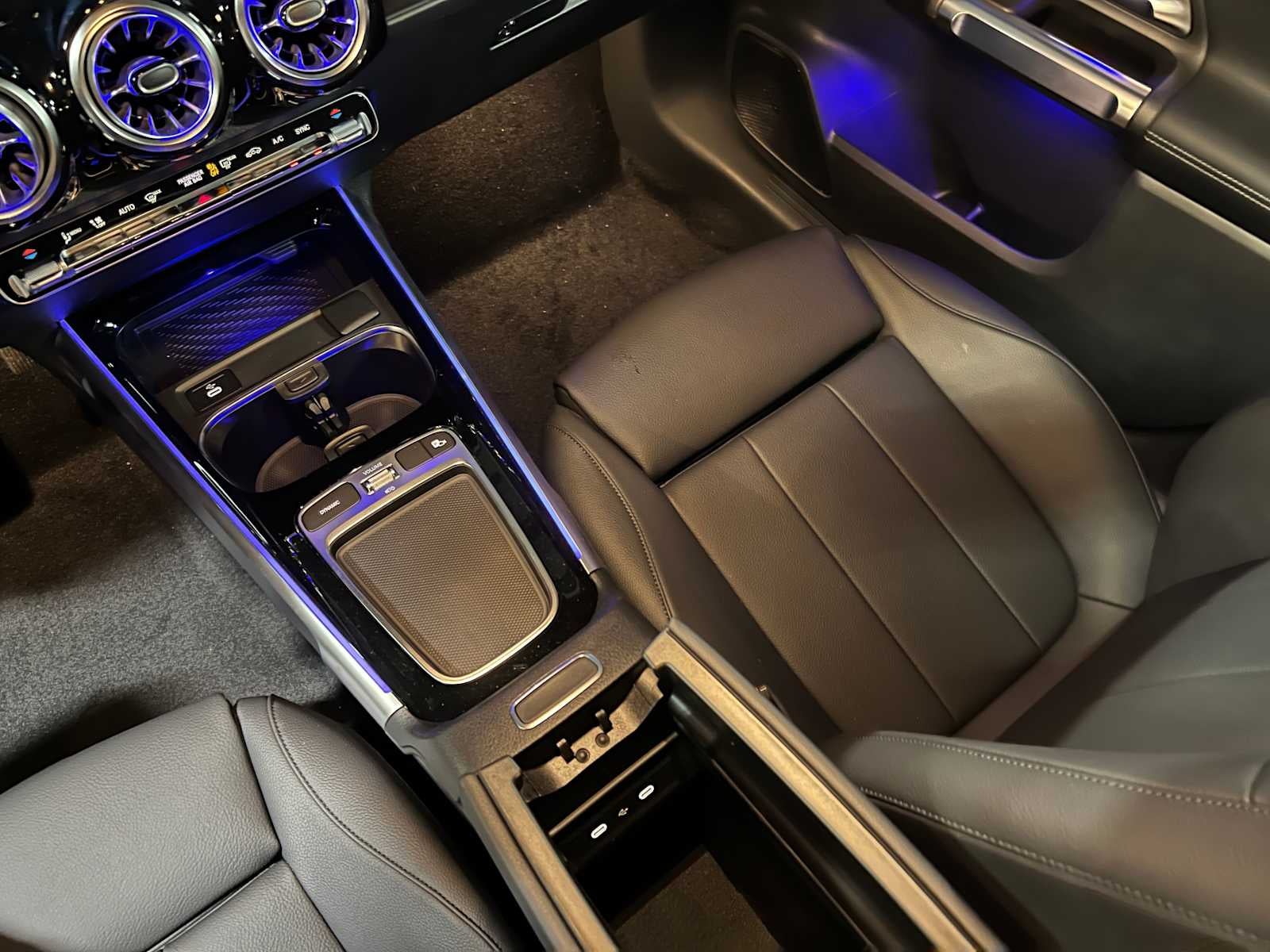 2026 Mercedes-Benz GLB 250 4MATIC® SUV