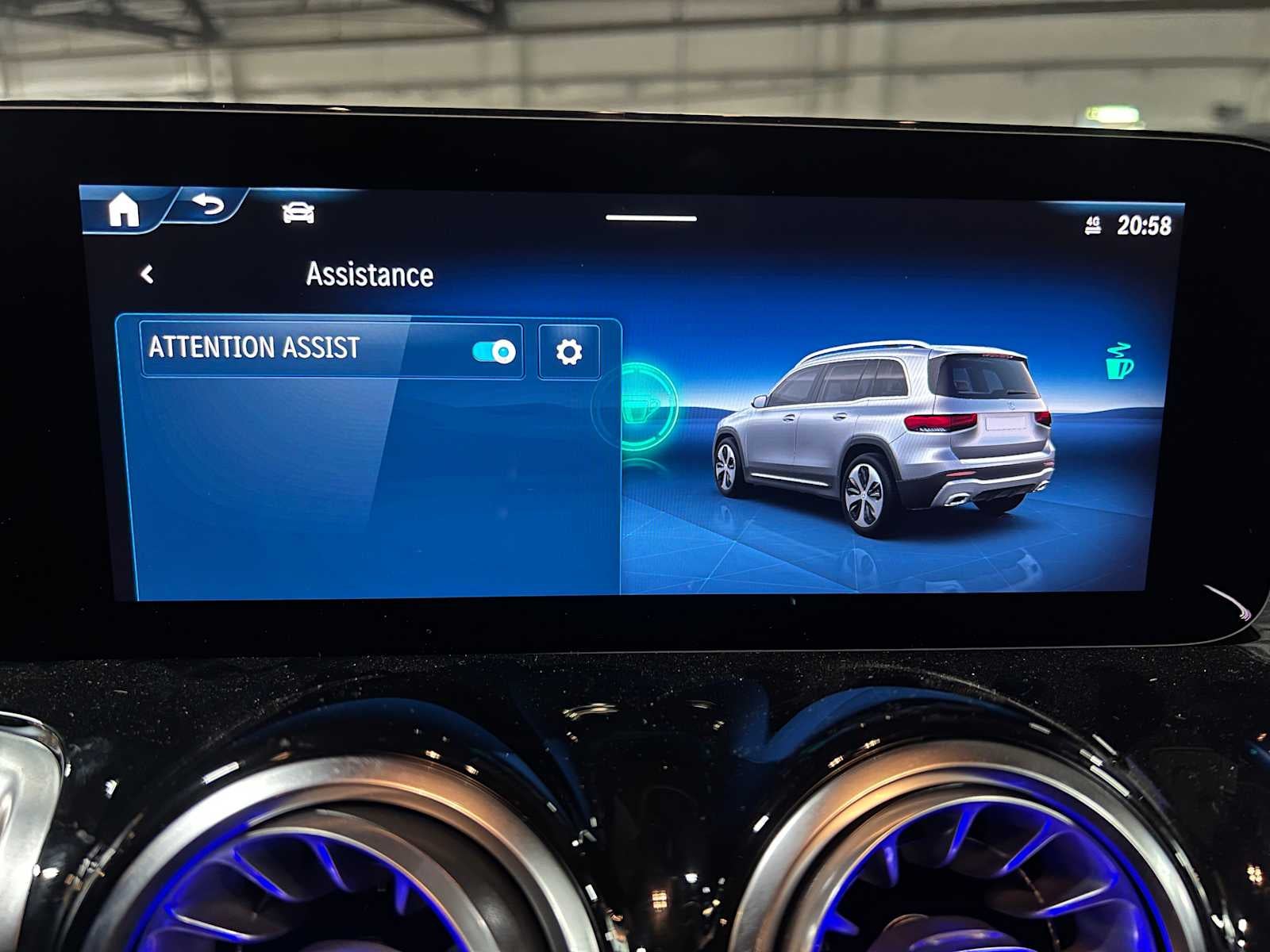 2026 Mercedes-Benz GLB 250 4MATIC® SUV