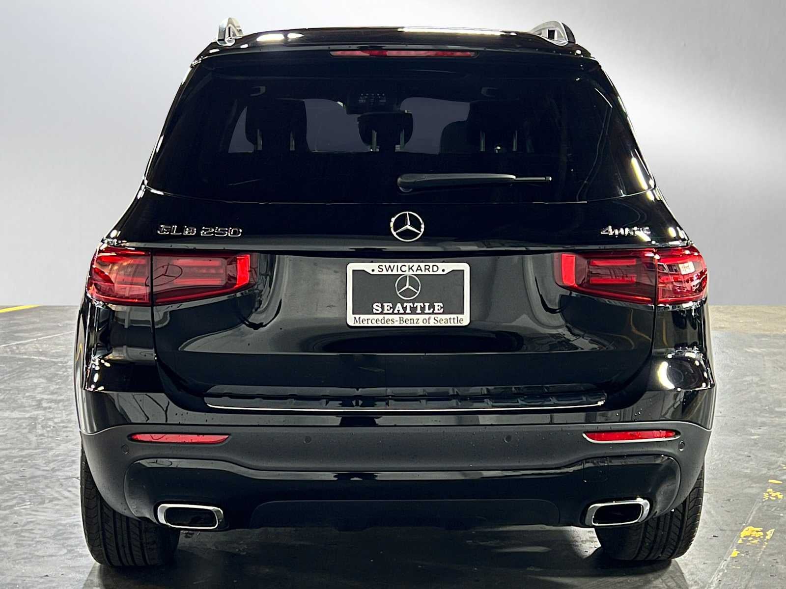 2026 Mercedes-Benz GLB 250 4MATIC® SUV