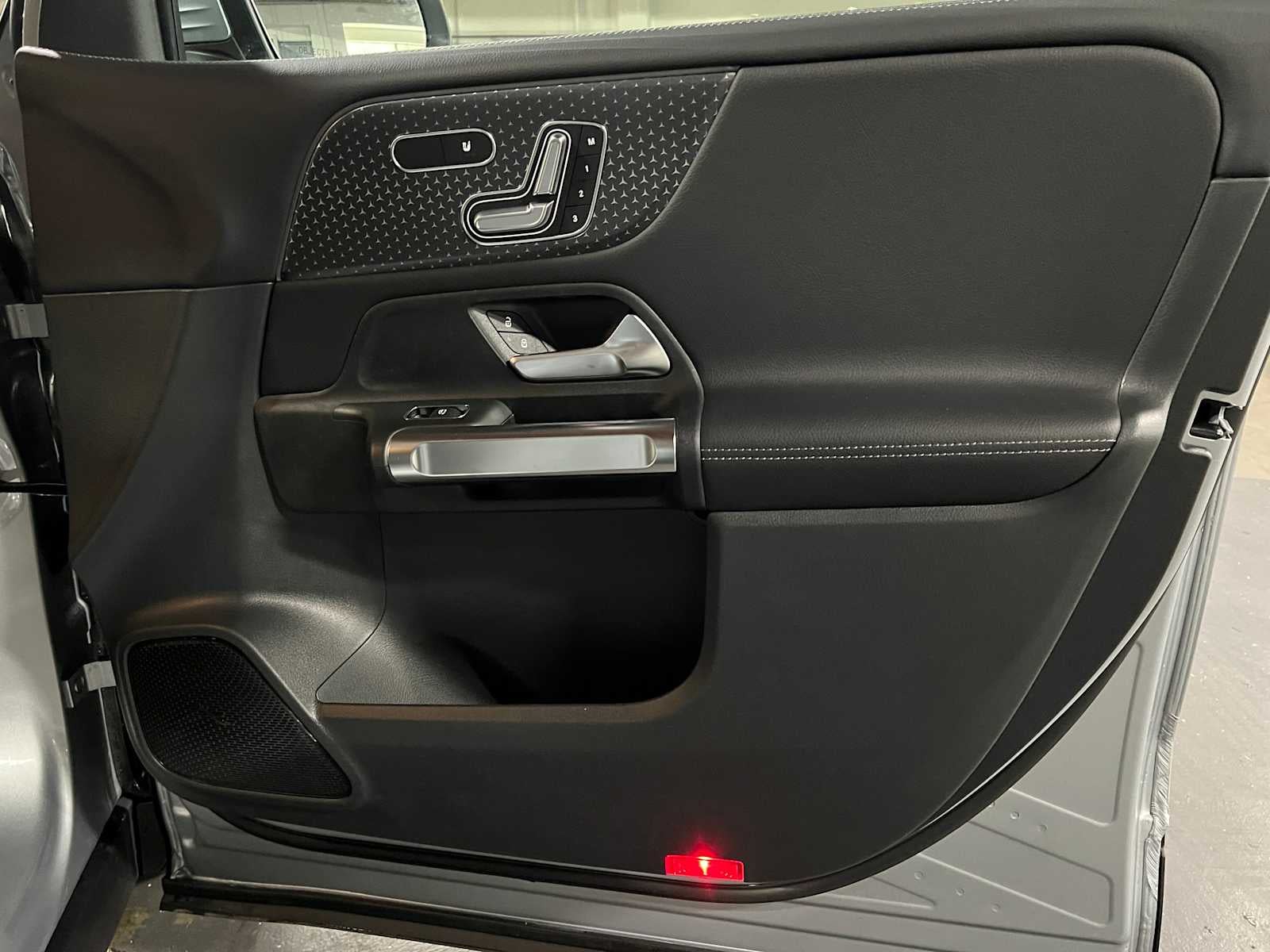 2026 Mercedes-Benz GLB 250 4MATIC® SUV
