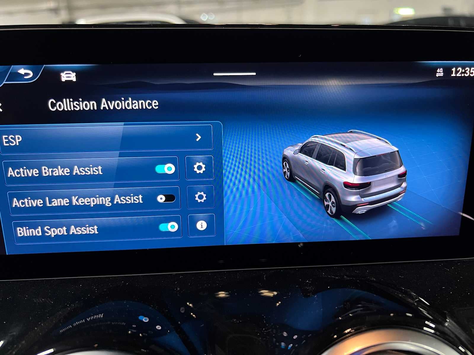 2026 Mercedes-Benz GLB 250 4MATIC® SUV