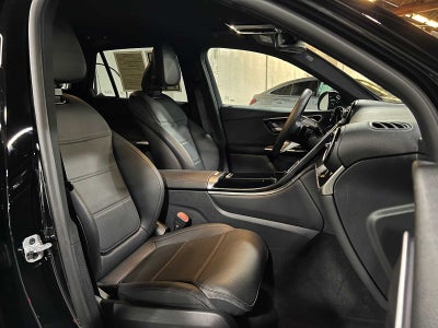 2025 Mercedes-Benz GLC 300 SUV