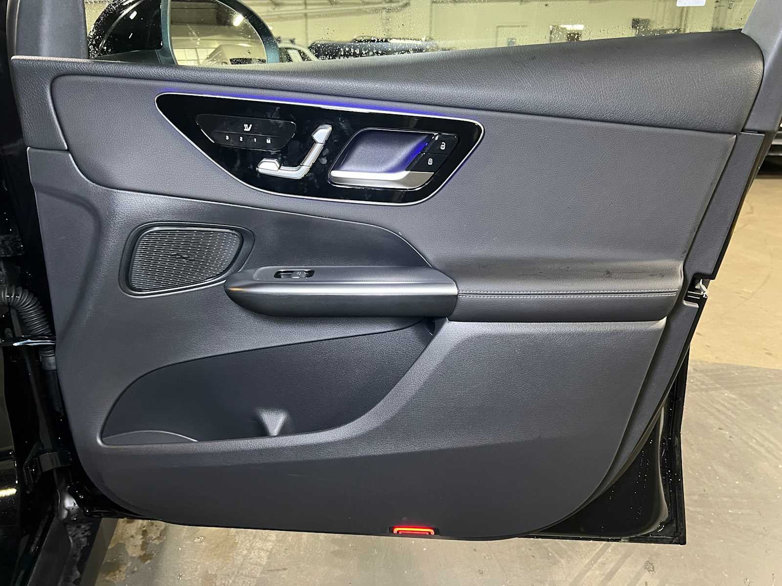 2025 Mercedes-Benz GLC 300 SUV