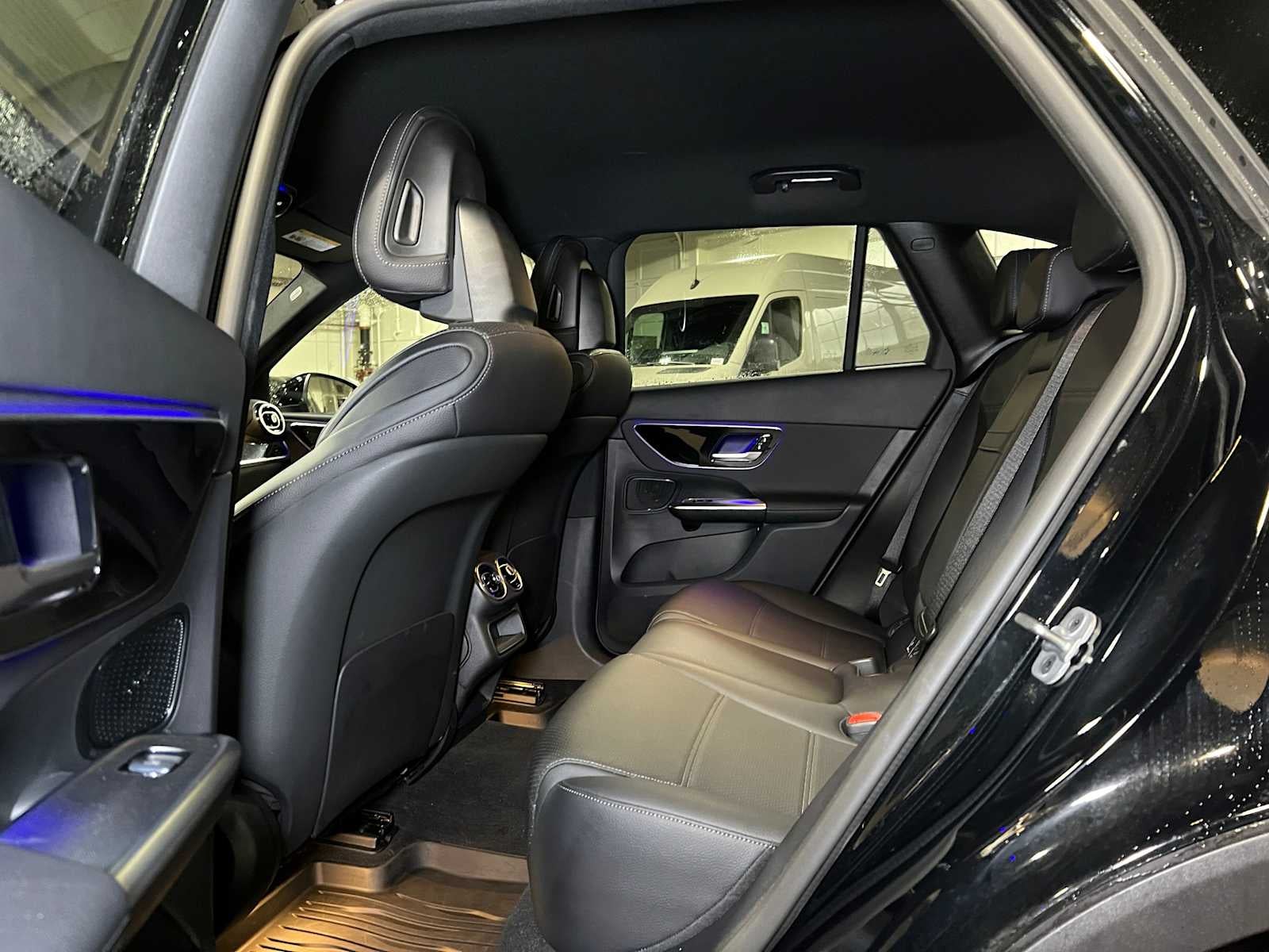 2025 Mercedes-Benz GLC 300 SUV