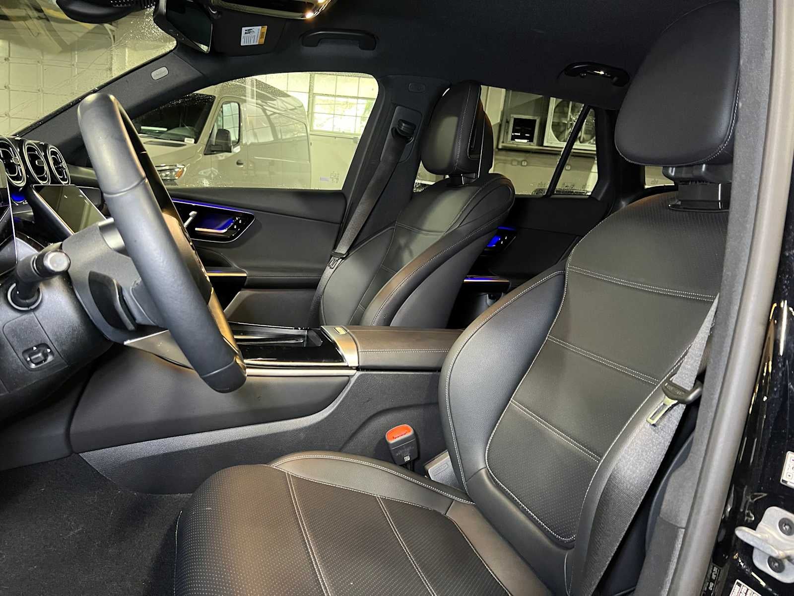 2025 Mercedes-Benz GLC 300 SUV