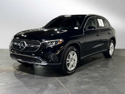 2025 Mercedes-Benz GLC 300 SUV