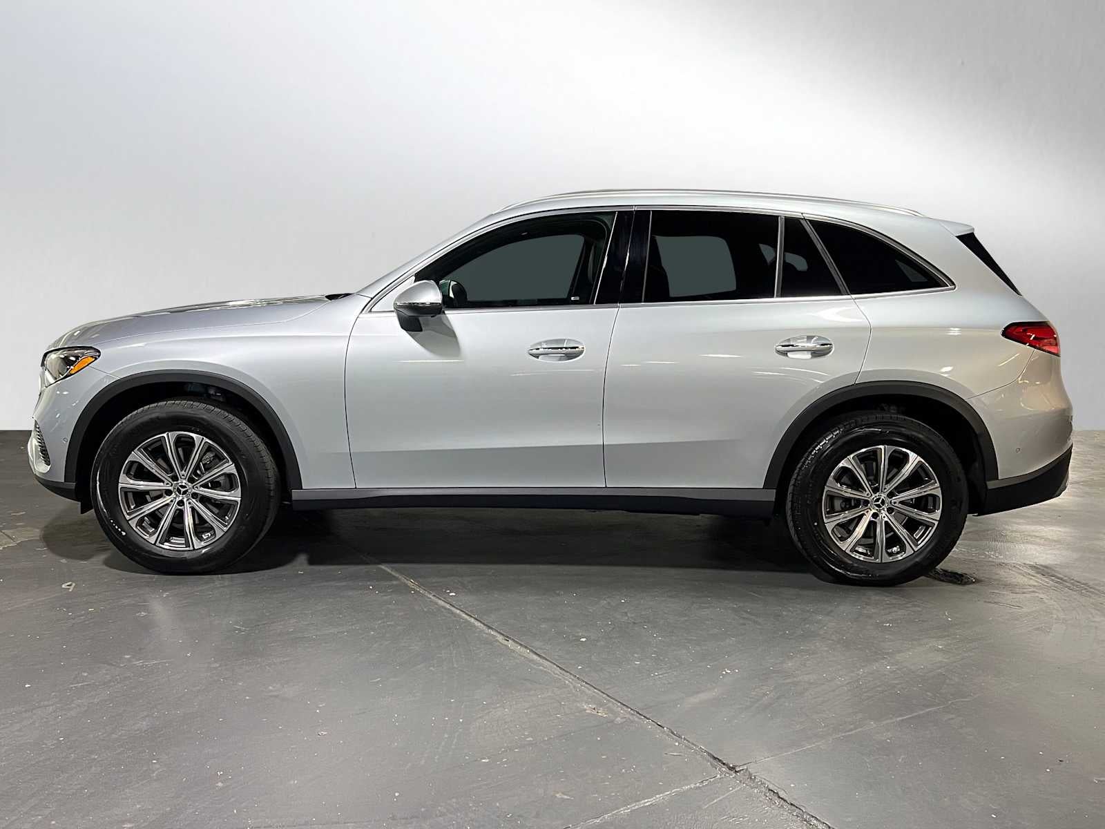 2025 Mercedes-Benz GLC GLC 300